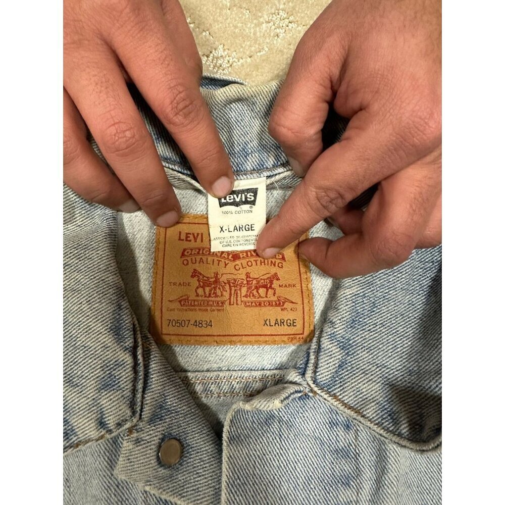 Levi's Denim Jacket Men's XL Light Wash Harley-Davidson Back Patch Biker Custom - Picture 5 of 5